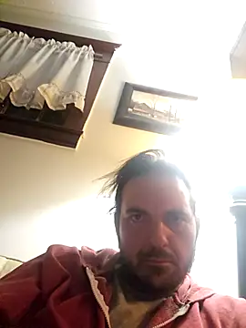 pumpitup123 online show from 11-19-25, 05:07