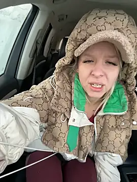 LikaCat online show from 10-25-25, 01:24