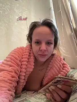 LikaCat online show from 03-04-26, 02:39