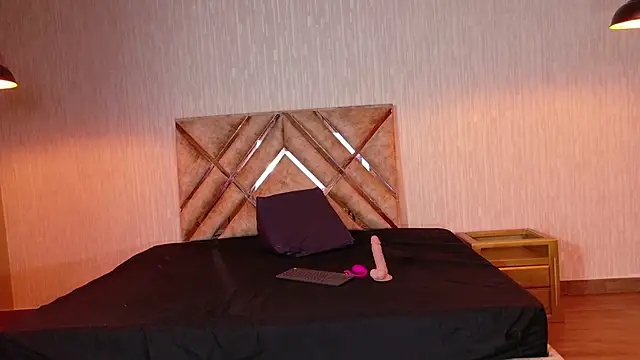 Natasha 699 online show from 11-22-25, 11:04