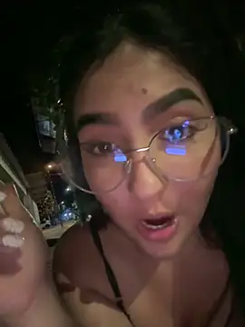 Snapshot of MarianaBenz chatting on 03-05-25, 02:36 MarianaBenz online show from 03-05-25, 02:36