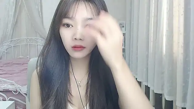 Snapshot of Jenny-Z chatting on 11-10-25, 02:54 Jenny-Z online show from 11-10-25, 02:54