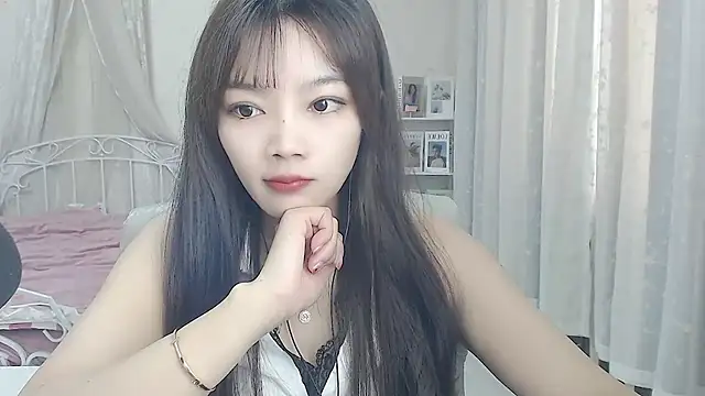 Snapshot of Jenny-Z chatting on 11-11-25, 02:22 Jenny-Z online show from 11-11-25, 02:22