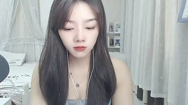 Snapshot of Jenny-Z chatting on 04-29-26, 01:43 Jenny-Z online show from 04-29-26, 01:43