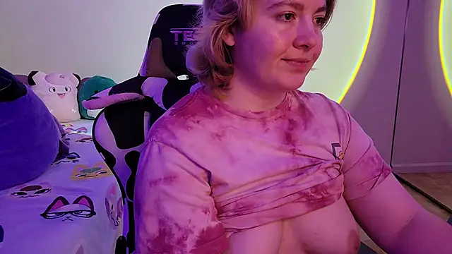 InternetFairy XO online show from 01-22-25, 09:13