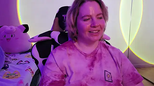 InternetFairy XO online show from 02-11-25, 11:32