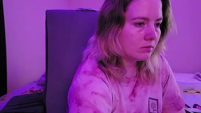 InternetFairy XO online show from 10-22-25, 02:23