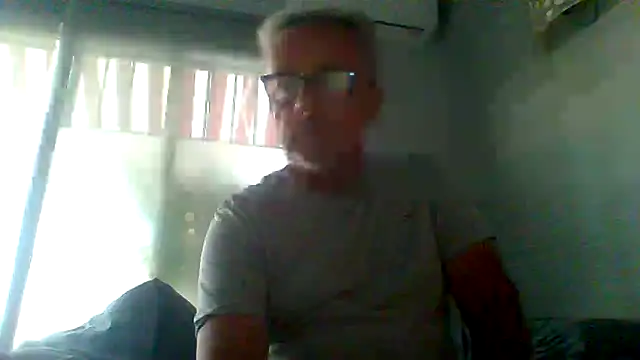 tuggy59 online show from 11-12-25, 07:09