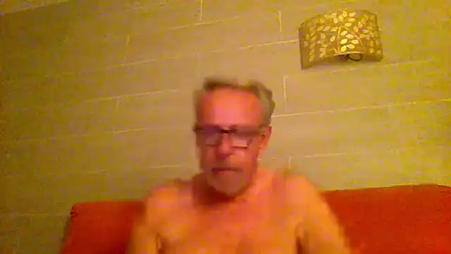 tuggy59 online show from 06-03-26, 03:53