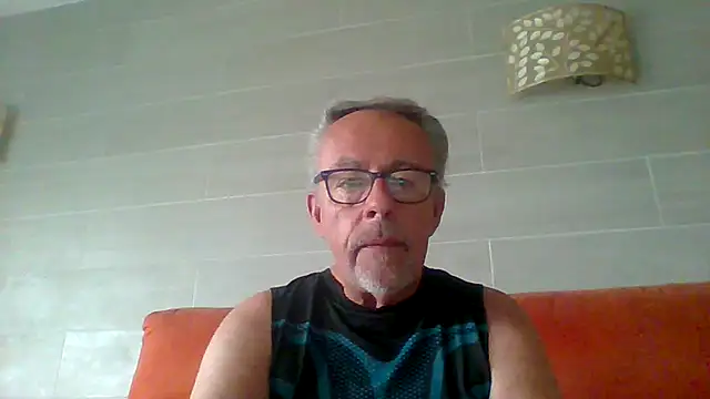 tuggy59 online show from 06-14-26, 05:42