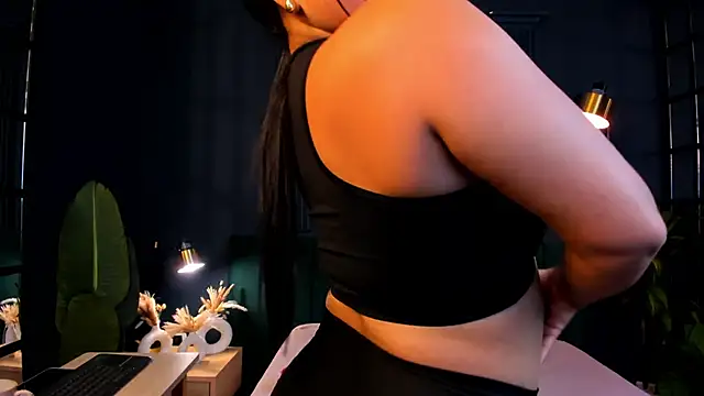 Snapshot of taylor_bennet chatting on 02-09-25, 12:19 taylor bennet online show from 02-09-25, 12:19