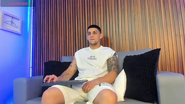 Alex cute77 online show from 02-10-26, 11:25