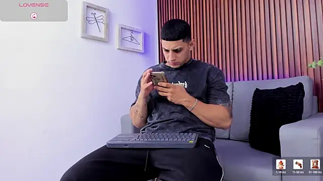 Alex cute77 online show from 04-25-26, 01:03