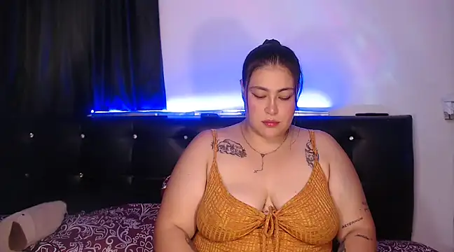 Snapshot of sary-smile chatting on 01-22-25, 03:31 sary-smile online show from 01-22-25, 03:31