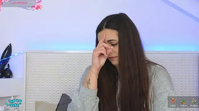 Snapshot of Eva_Rogers_ chatting on 12-03-24, 04:28 Eva Rogers  online show from 12-03-24, 04:28