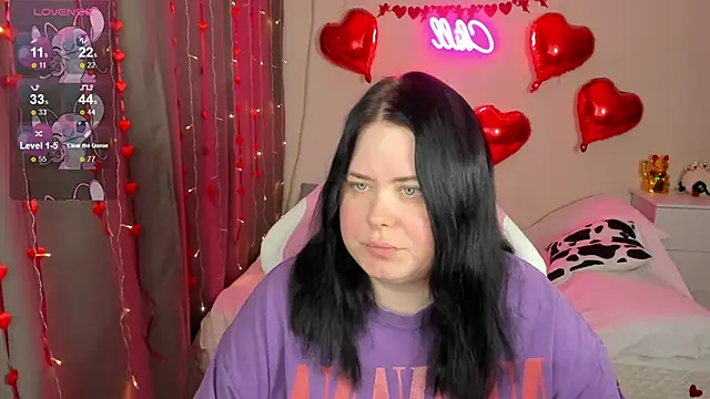 Snapshot of Akemi_BBW chatting on 02-15-26, 03:58 Akemi BBW online show from 02-15-26, 03:58