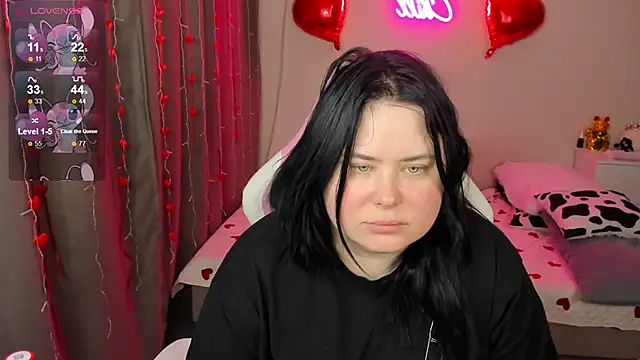 Snapshot of Akemi_BBW chatting on 02-21-26, 08:04 Akemi BBW online show from 02-21-26, 08:04