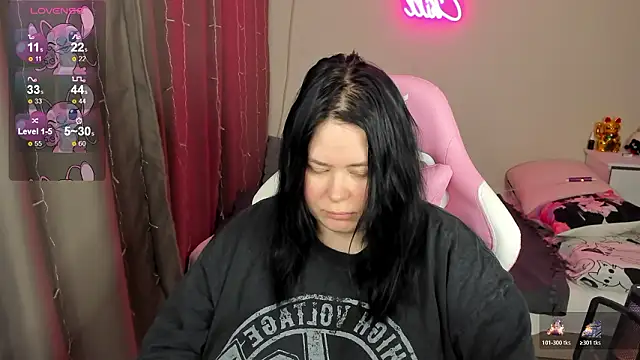 Snapshot of Akemi_BBW chatting on 02-27-26, 04:23 Akemi BBW online show from 02-27-26, 04:23