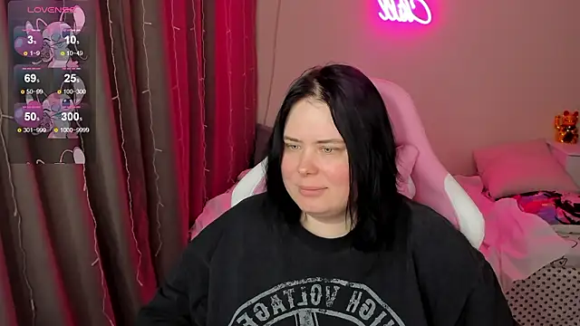 Snapshot of Akemi_BBW chatting on 03-11-26, 04:29 Akemi BBW online show from 03-11-26, 04:29