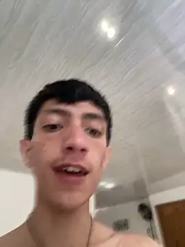 Snapshot of DereckCooperr chatting on 11-25-25, 06:41 DereckCooperr online show from 11-25-25, 06:41