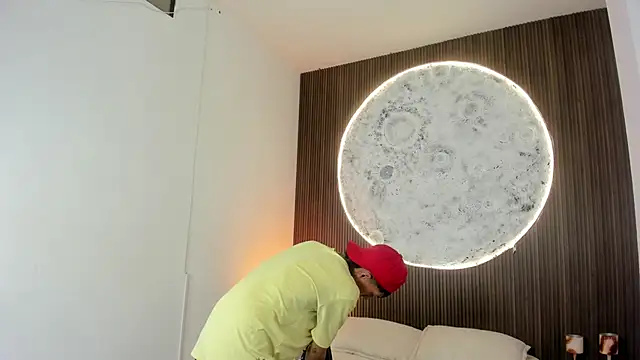 Snapshot of DereckCooperr chatting on 03-12-26, 01:12 DereckCooperr online show from 03-12-26, 01:12