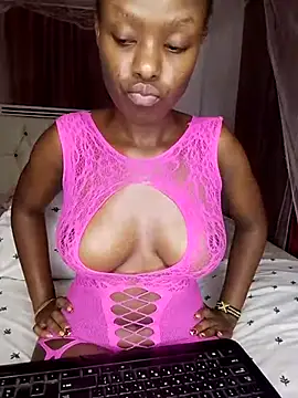 Snapshot of bebygirl143s chatting on 03-01-26, 09:28 bebygirl143s online show from 03-01-26, 09:28