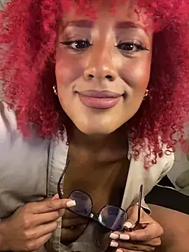 Snapshot of Kasandralopez chatting on 01-24-25, 03:43 Kasandralopez online show from 01-24-25, 03:43