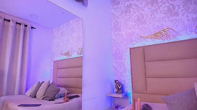 monserrat towers online show from 11-06-25, 01:01