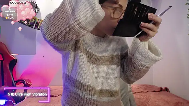 Katy Van online show from 10-25-25, 08:58