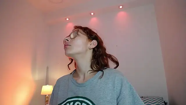 Katy Van online show from 11-20-25, 08:41