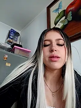 Snapshot of eva-2023 chatting on 11-12-25, 01:55 eva-2023 online show from 11-12-25, 01:55