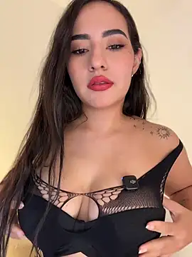 Snapshot of anniesweet02 chatting on 05-17-26, 10:39 anniesweet02 online show from 05-17-26, 10:39