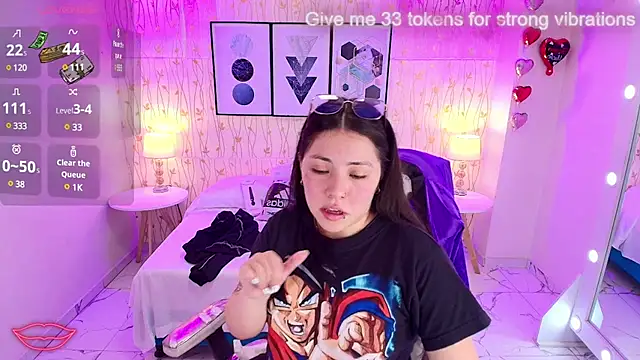 Snapshot of Isa_reel chatting on 03-10-25, 08:01 Isa reel online show from 03-10-25, 08:01