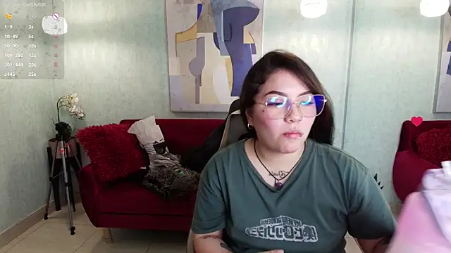 Snapshot of Isa_reel chatting on 03-14-25, 04:09 Isa reel online show from 03-14-25, 04:09