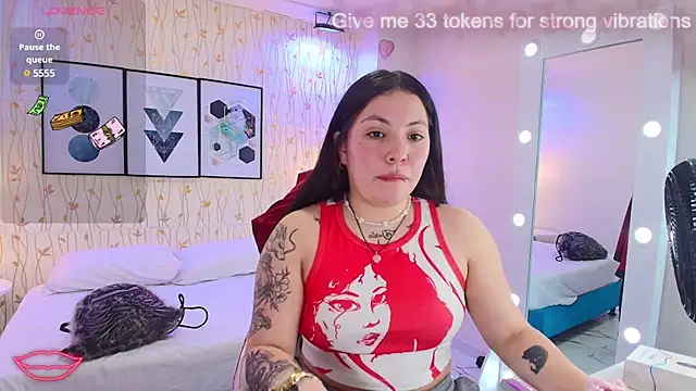 Snapshot of Isa_reel chatting on 03-22-25, 08:15 Isa reel online show from 03-22-25, 08:15