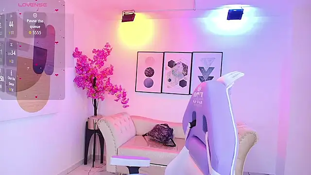 Snapshot of Isa_reel chatting on 11-10-25, 07:35 Isa reel online show from 11-10-25, 07:35