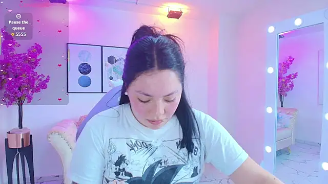 Snapshot of Isa_reel chatting on 12-01-25, 07:52 Isa reel online show from 12-01-25, 07:52