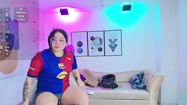 Snapshot of Isa_reel chatting on 01-31-26, 07:56 Isa reel online show from 01-31-26, 07:56