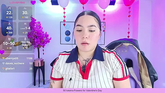 Snapshot of Isa_reel chatting on 02-16-26, 08:05 Isa reel online show from 02-16-26, 08:05