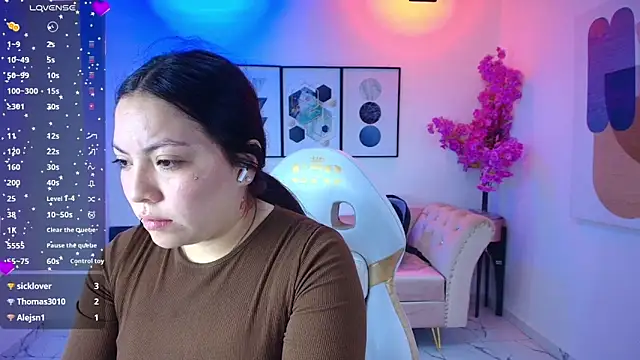Snapshot of Isa_reel chatting on 05-12-26, 07:44 Isa reel online show from 05-12-26, 07:44
