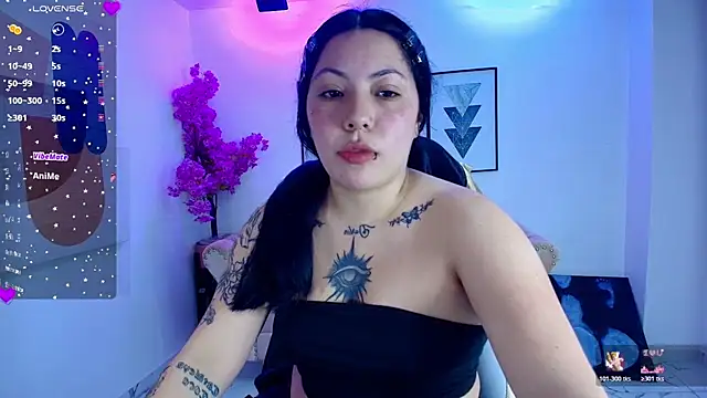 Snapshot of Isa_reel chatting on 06-09-26, 07:58 Isa reel online show from 06-09-26, 07:58