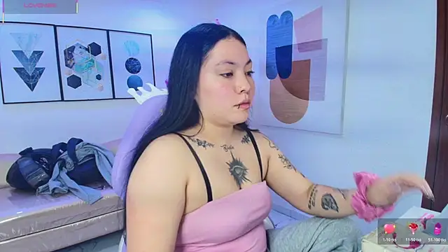 Snapshot of Isa_reel chatting on 07-22-26, 08:00 Isa reel online show from 07-22-26, 08:00