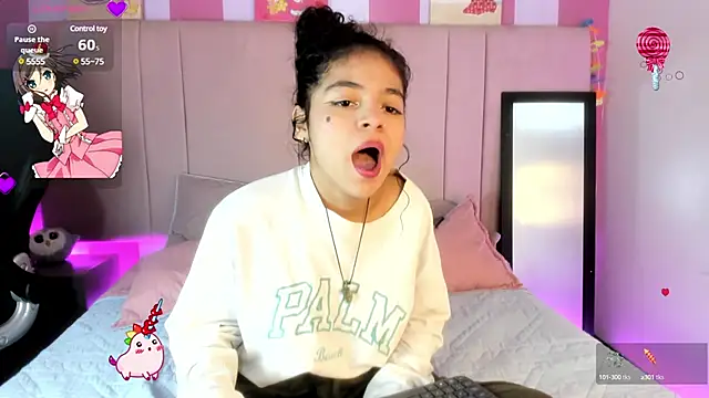 Winnifer Gonzal online show from 03-21-25, 04:39