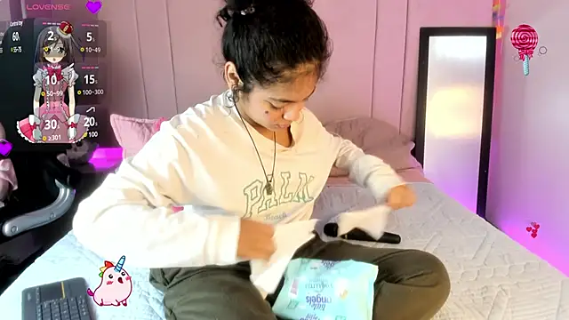 Winnifer Gonzal online show from 03-21-25, 07:44