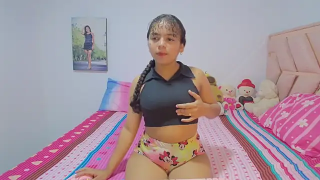 Winnifer Gonzal online show from 02-23-26, 03:37