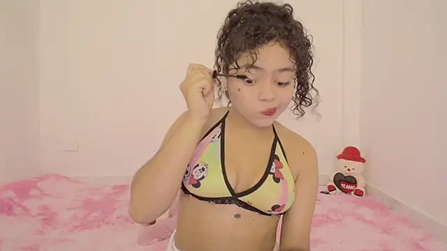 Winnifer Gonzal online show from 07-07-26, 03:31