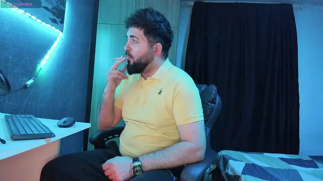 Snapshot of Eduu2322 chatting on 02-05-25, 10:12 Eduu2322 online show from 02-05-25, 10:12