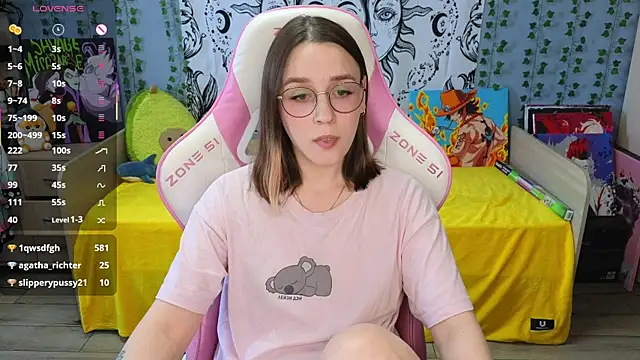 Sweet frosti online show from 03-17-25, 05:23