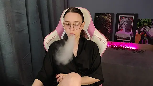 Snapshot of Sweet_frosti chatting on 06-02-26, 04:14 Sweet frosti online show from 06-02-26, 04:14