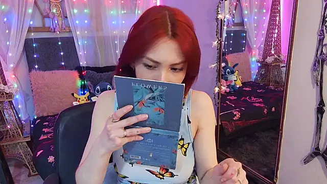 laura olssen online show from 02-28-25, 04:10